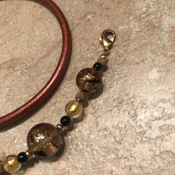 Beaded Choker Necklace - Picture 9 of 10